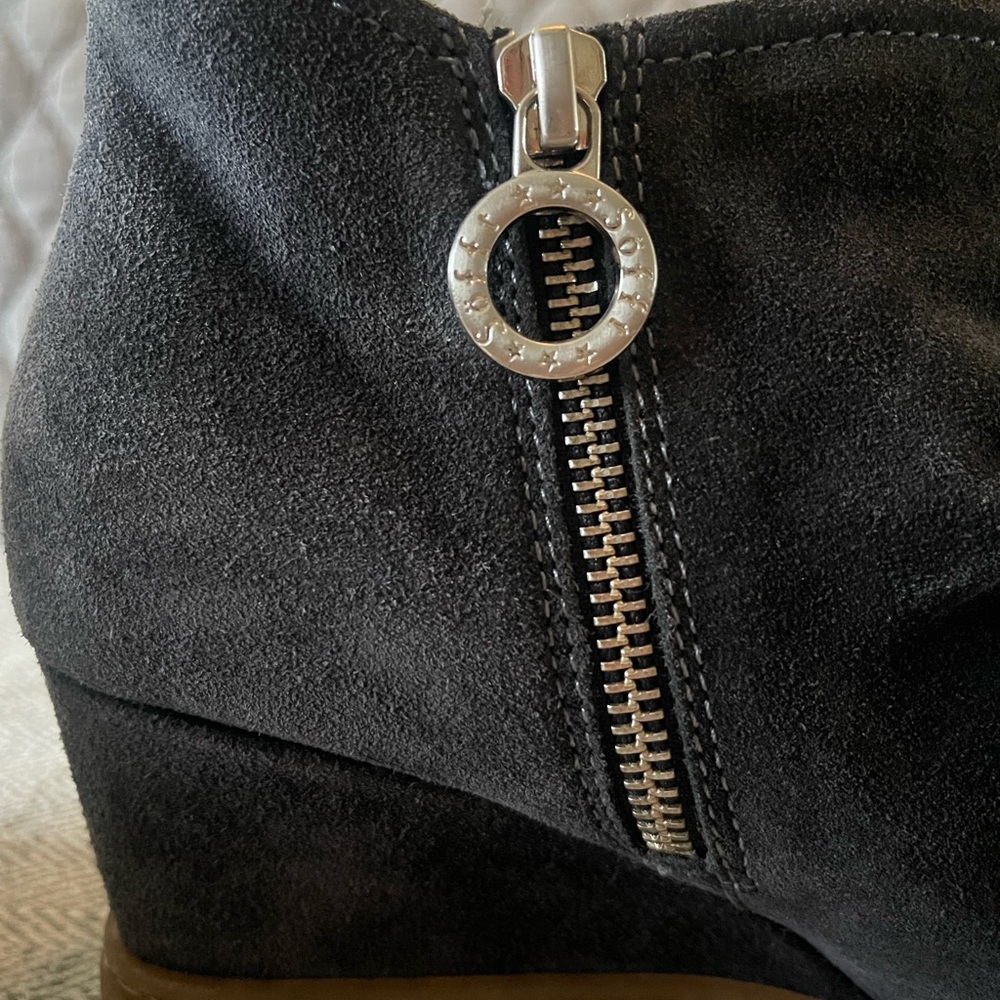Sofft brand suede wedge booties size 8